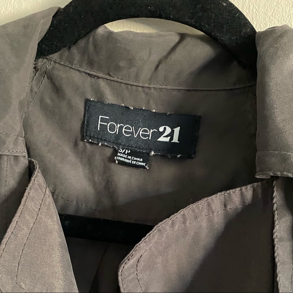 FOREVER21 Jacket - Picture 4 of 6